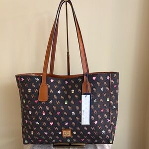 Dooney & Bourke Multicolor Heart and Logo Tote NWT Ashton Tote